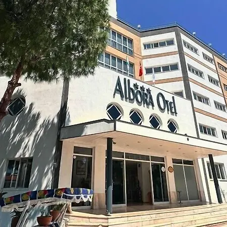 מלון Albora