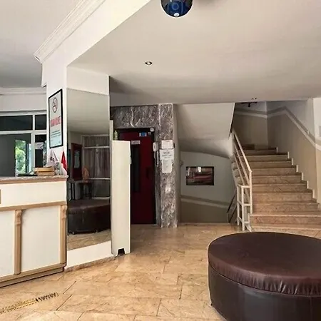 Albora Kusadası