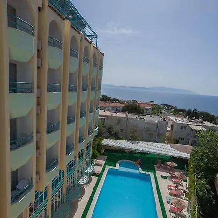 Hotell Albora Kusadası